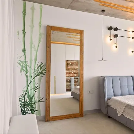 Апартамент 3 Bedrooms Design Lux 