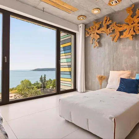 3 Bedrooms Design Lux 